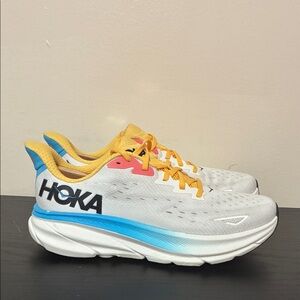 Hoka Clifton 9 running shoes in the Blanc De BlancSwim Day colorway size 9